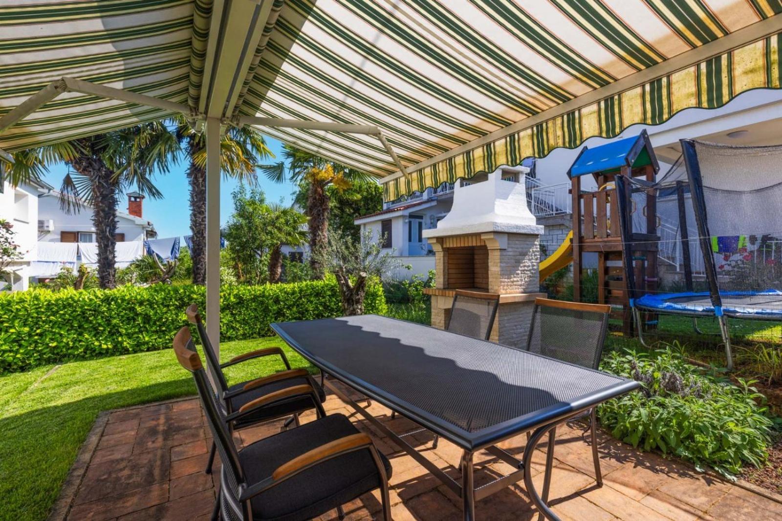 Soper - Top Location 300 M From The Sea Porec Exterior photo